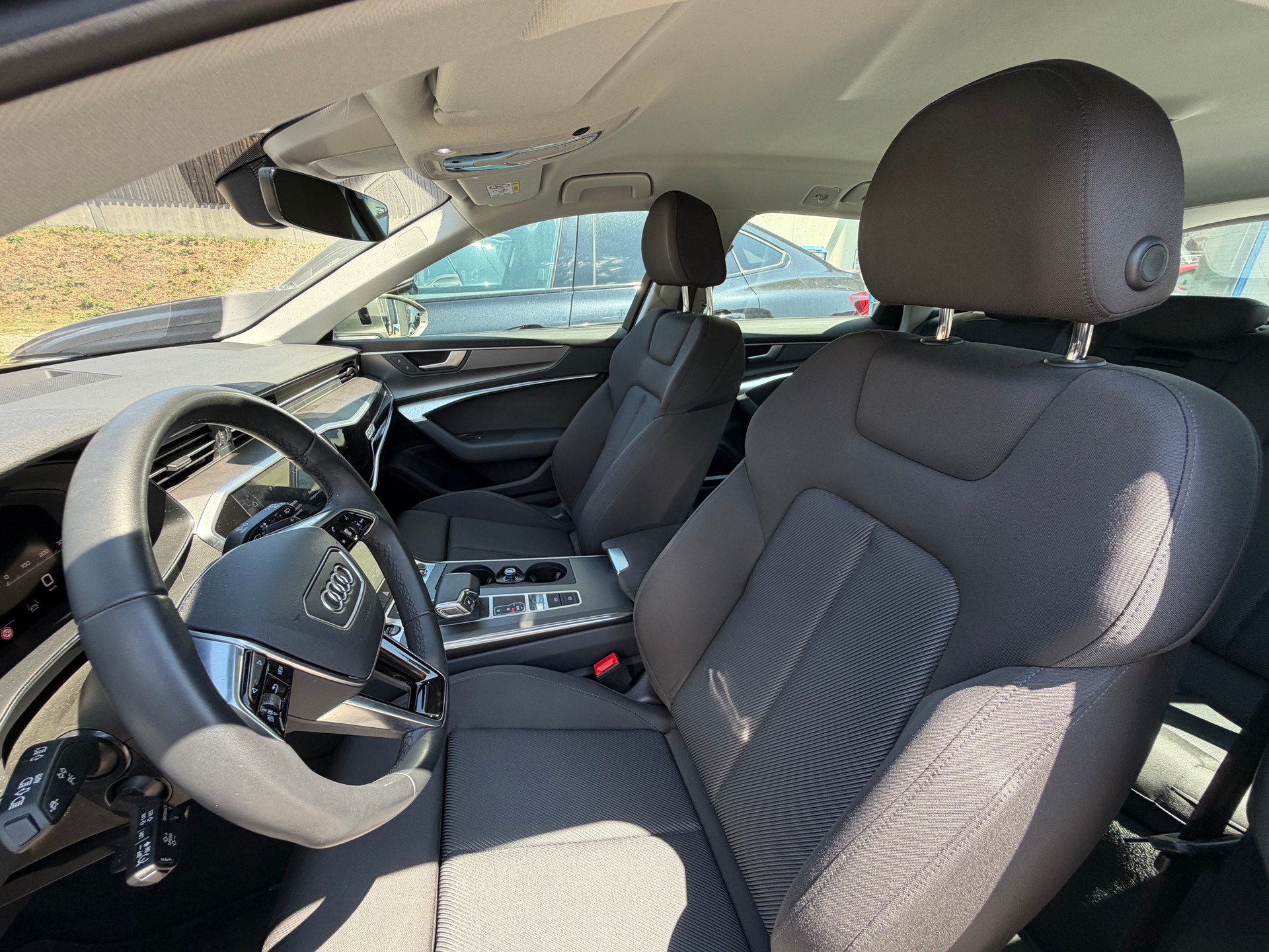 AUDI A6 Avant 40 TDI Sport Attraction quattro S-tronic-image-7