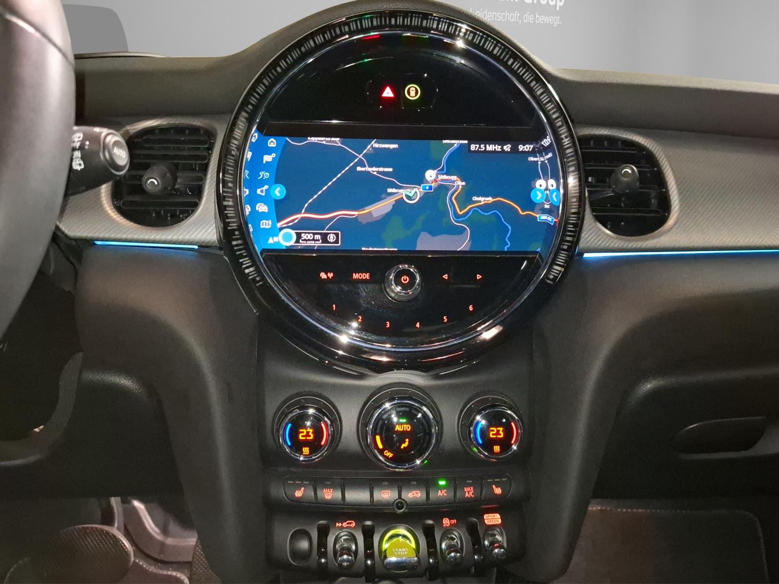 MINI F56 Cooper SE-image-13