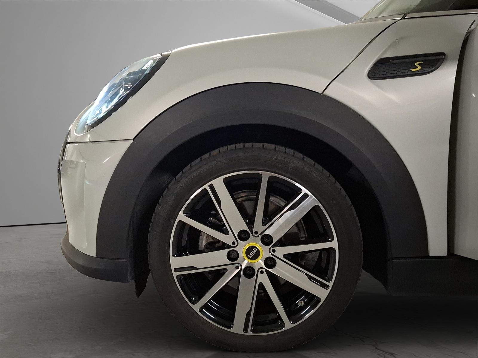 MINI F56 Cooper SE-image-5