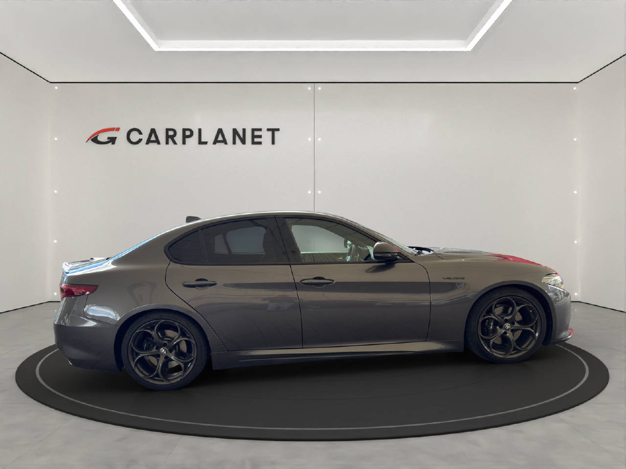 ALFA ROMEO Giulia 2.0 Q4 Veloce TI-image-2