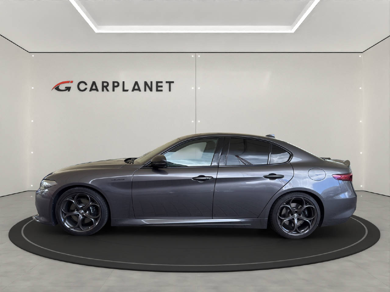 ALFA ROMEO Giulia 2.0 Q4 Veloce TI-image-4