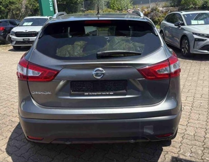NISSAN Qashqai 1.6 dCi Swiss Edition ALL-MODE 4x4-image-3