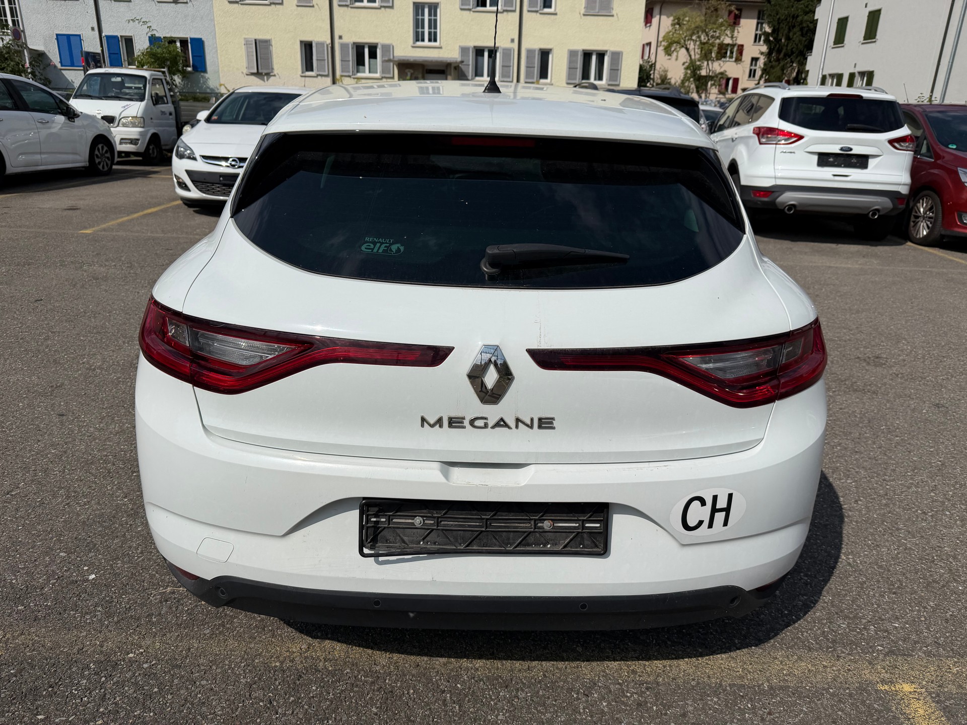 RENAULT Mégane 1.2 16V Turbo Bose EDC-image-2