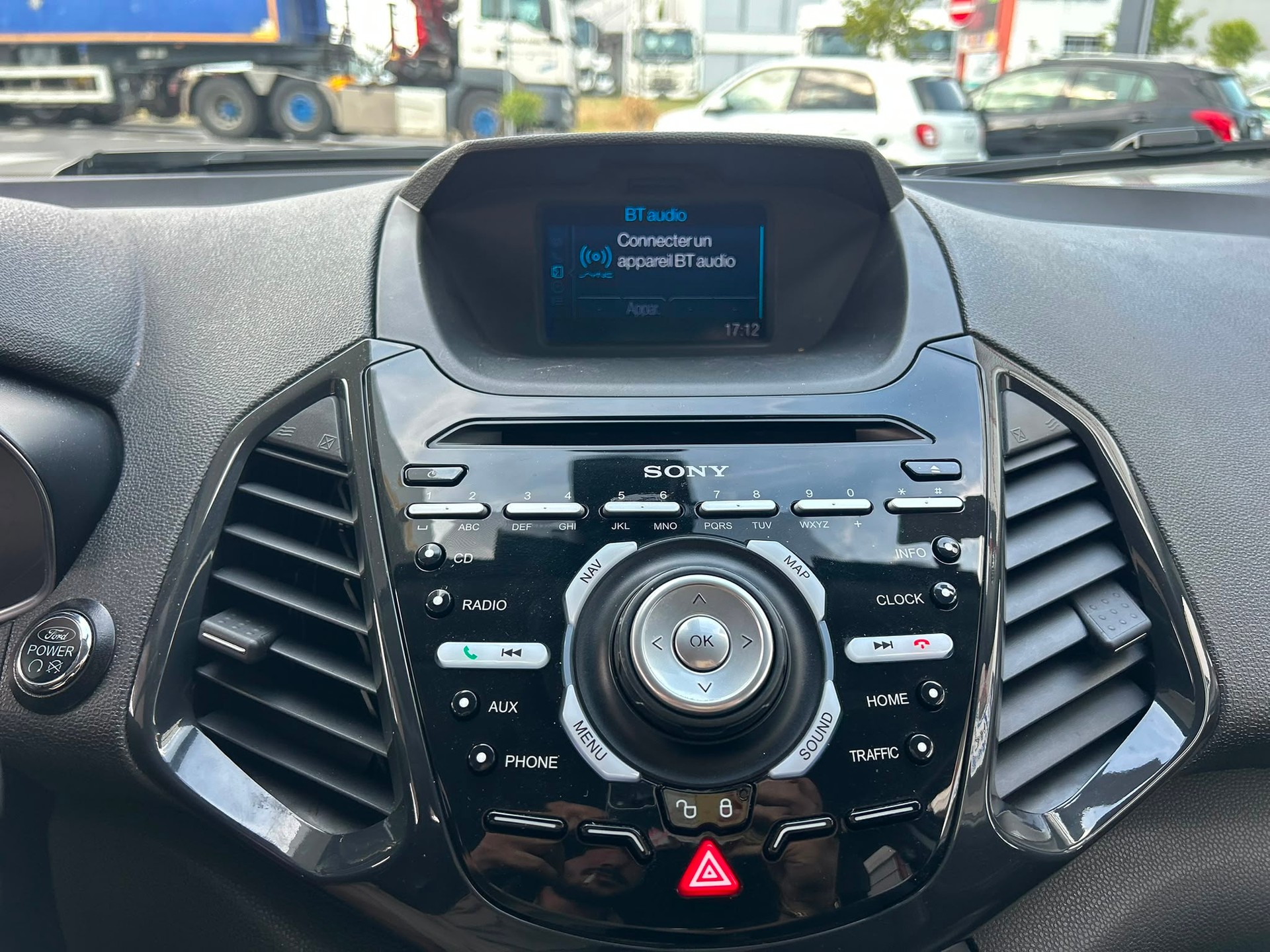 FORD EcoSport 1.0 SCTi Titanium-image-13