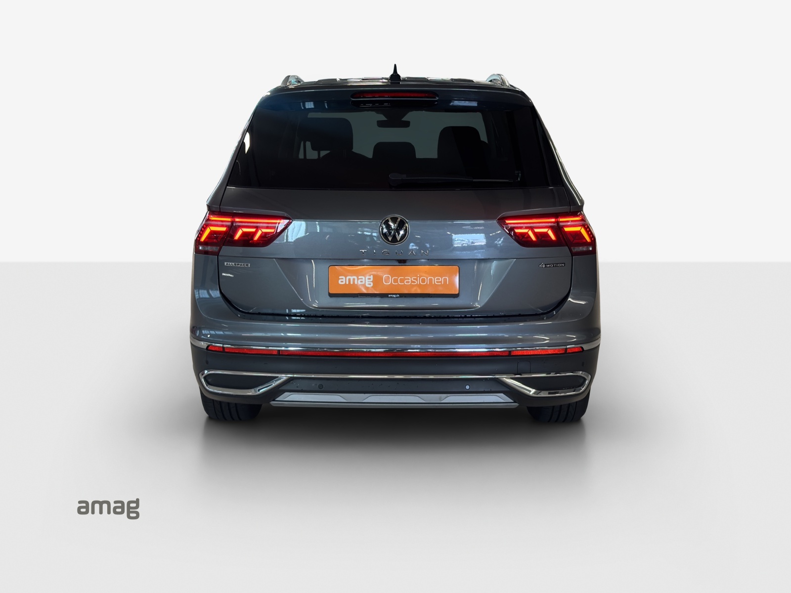 VW Tiguan Allspace 2.0TSI Elegance 4Motion DSG-image-3