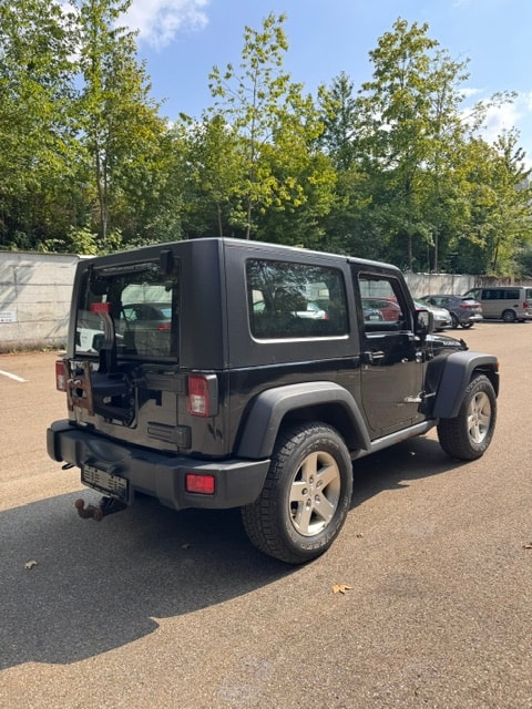 JEEP 2.8 CRD Rubicon-image-4