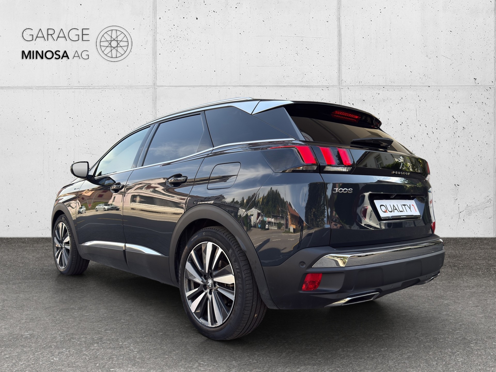 PEUGEOT 3008 300e Hybrid4 GT EAT8-image-2
