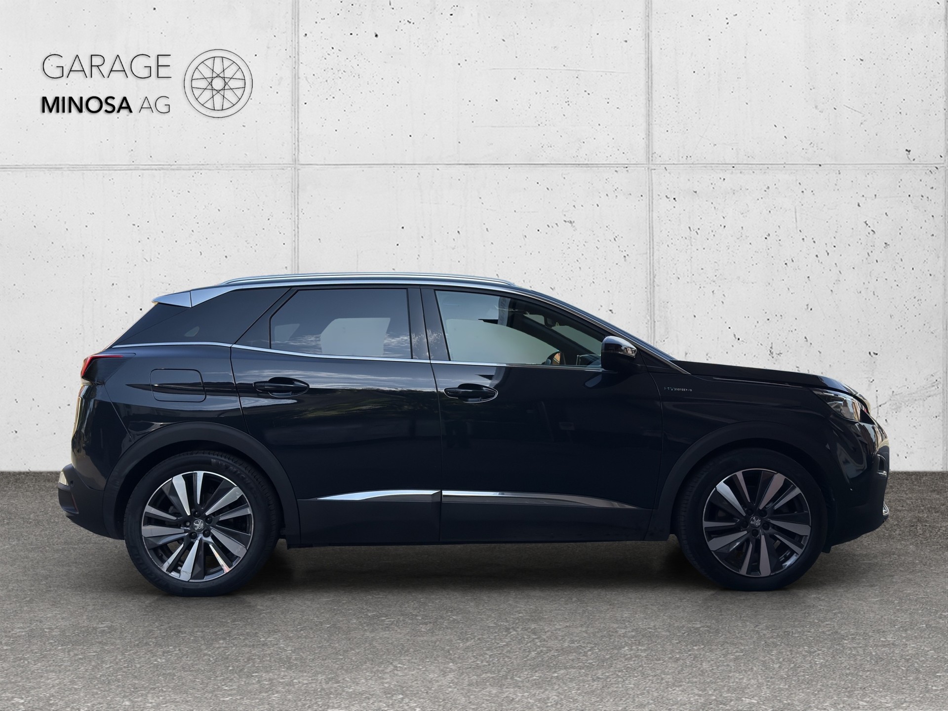 PEUGEOT 3008 300e Hybrid4 GT EAT8-image-5