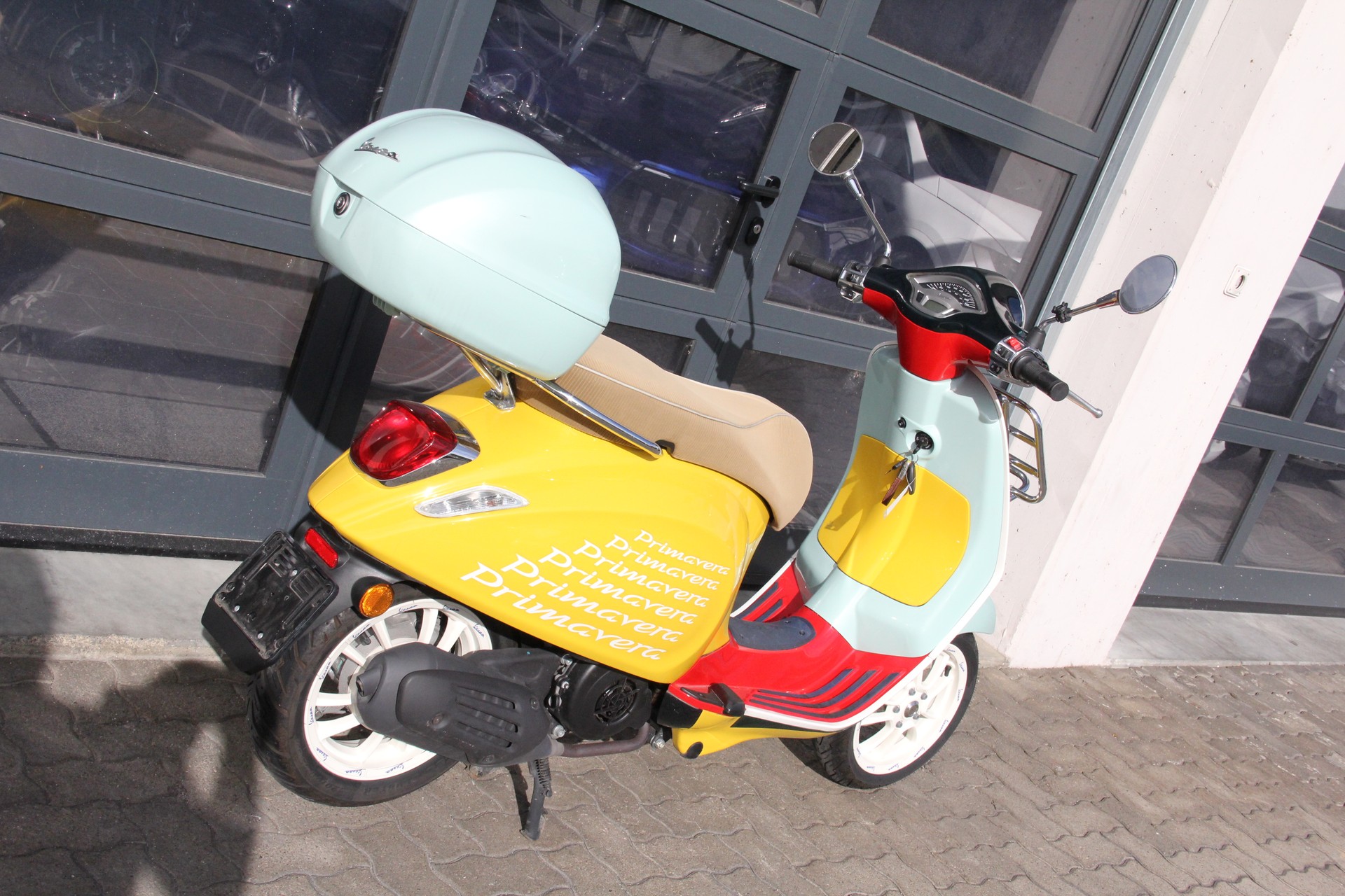 PIAGGIO Vespa 125 Primavera Wotherspoon-image-7