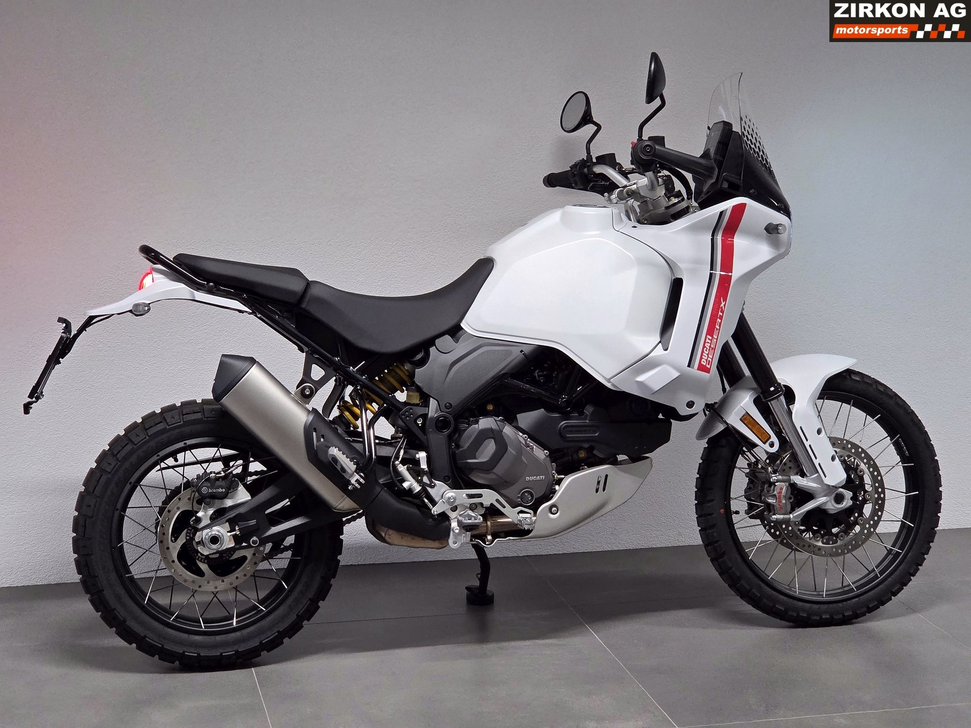DUCATI Desert X (35kW)-showroom-element-3