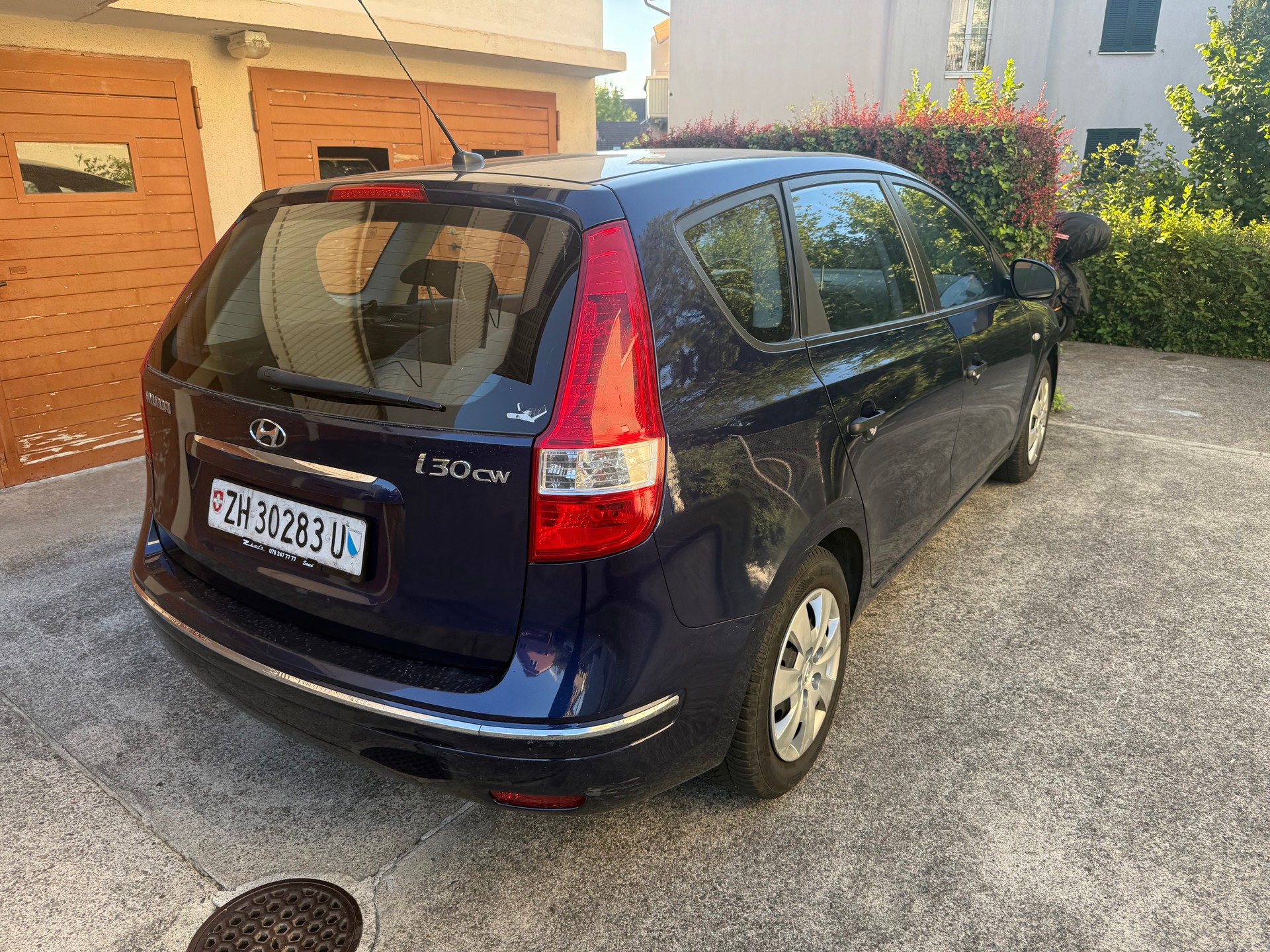 HYUNDAI i30 Wagon 1.6 Comfort-image-3