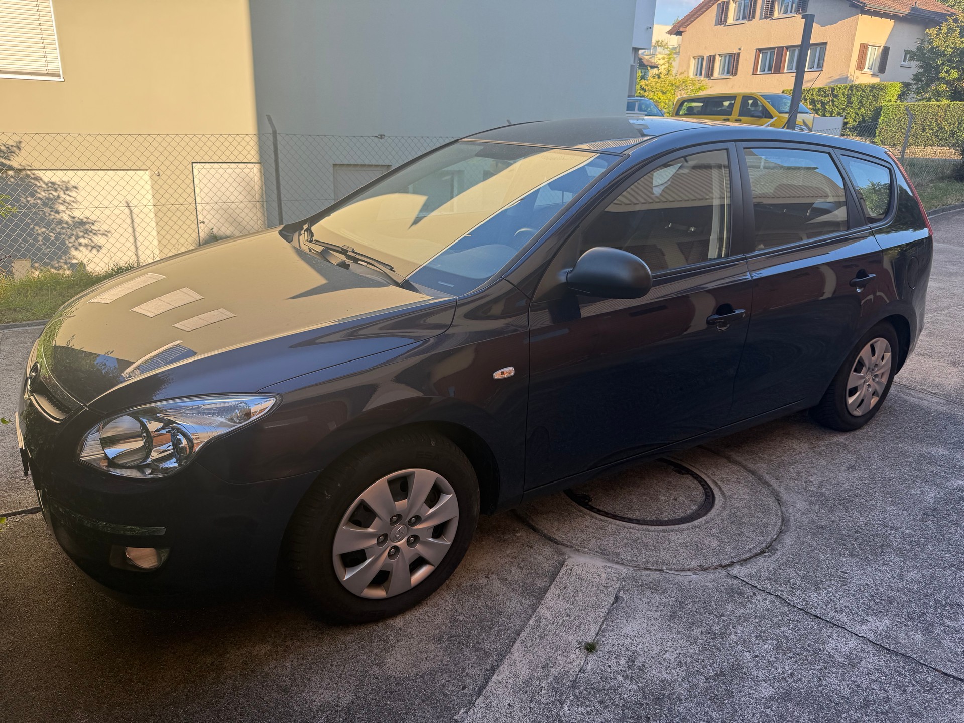 HYUNDAI i30 Wagon 1.6 Comfort-image-0