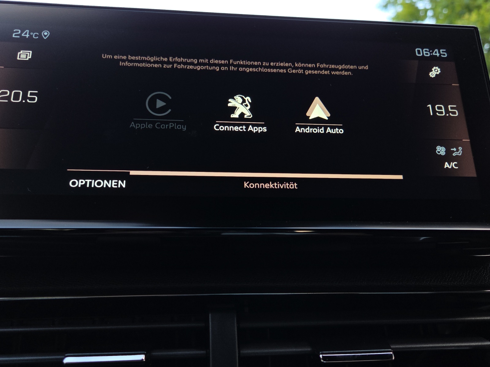 PEUGEOT 3008 GT 1.2 Automat-image-13
