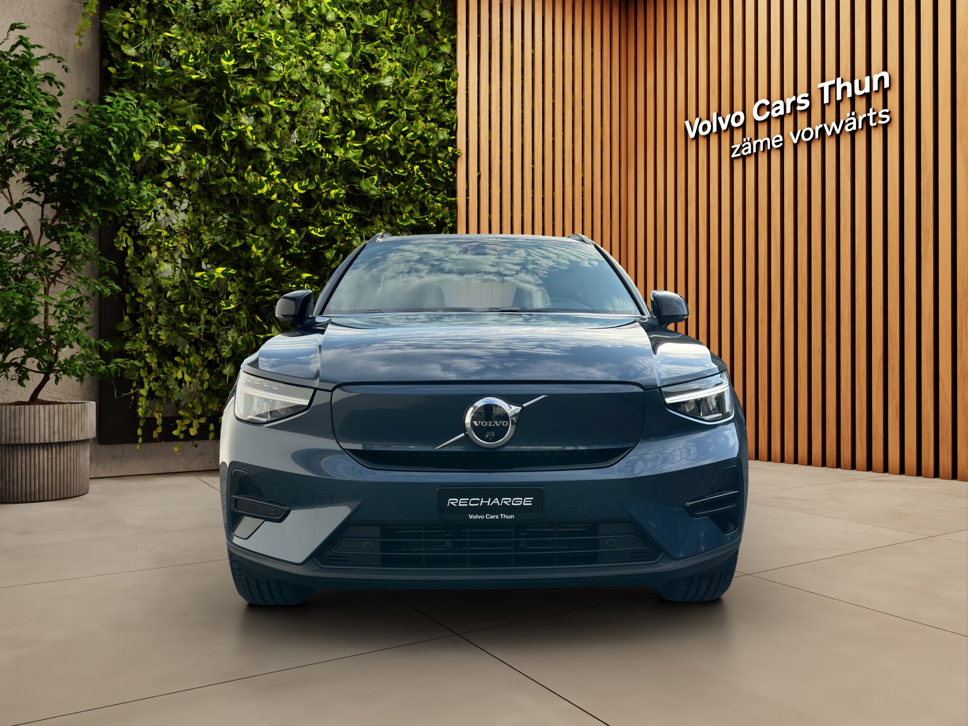 VOLVO EX40 Twin Plus AWD-showroom-element-1