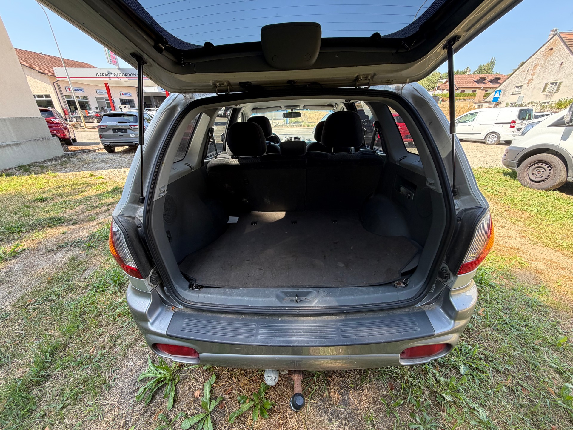 HYUNDAI Santa Fe 2.0 CRDi GLS-image-9