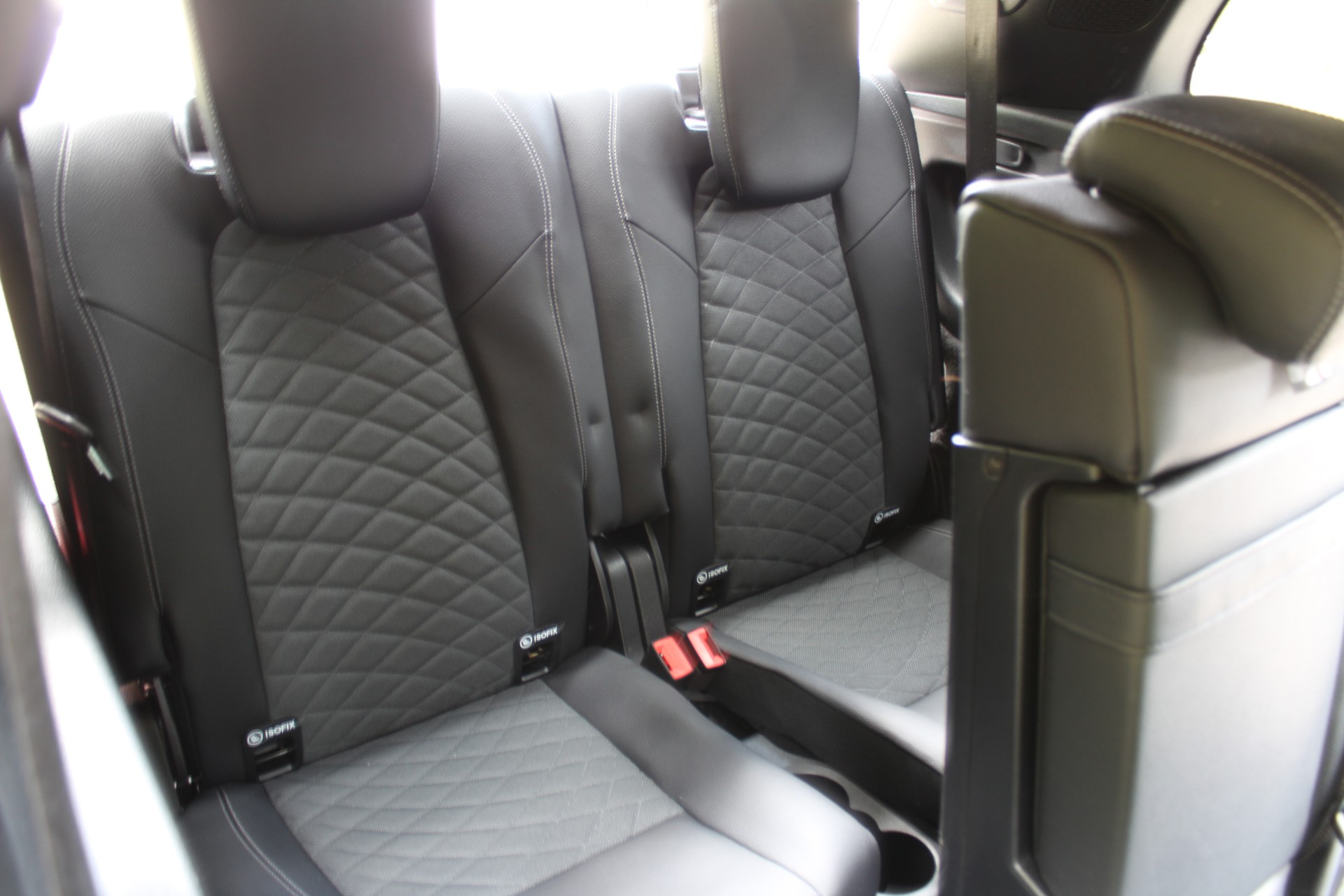 MERCEDES-BENZ GLB 220 d Progressive 4 MATIC 8G-Tronic-image-13