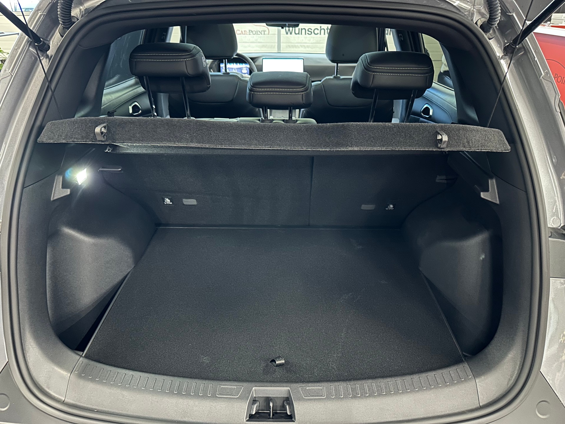 BYD Atto 2 DM-i Boost-image-29
