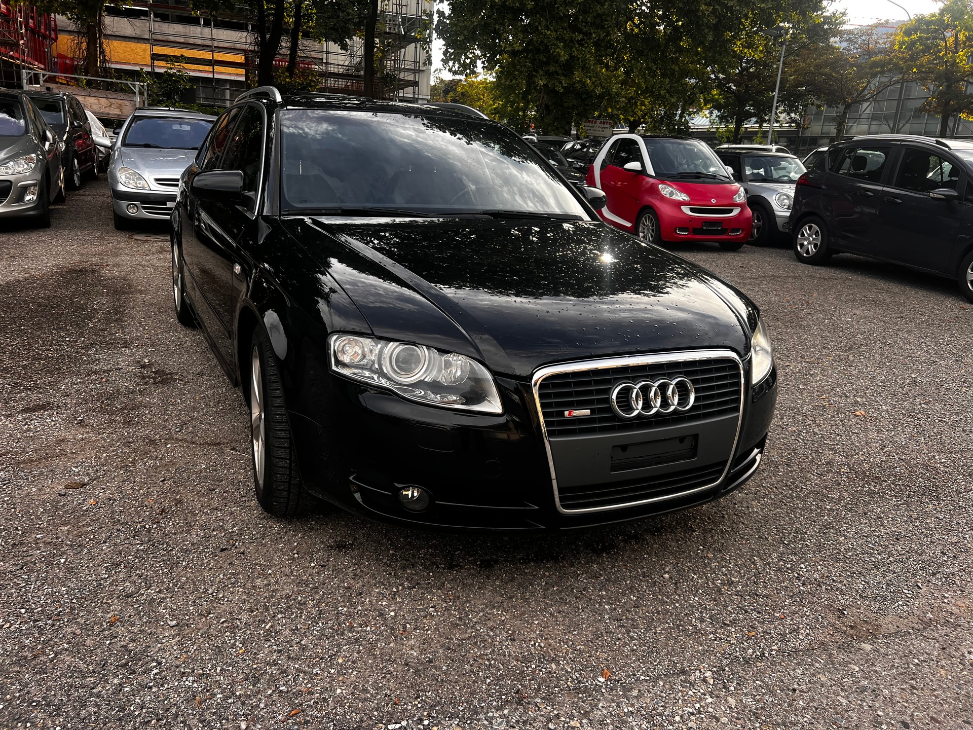 AUDI A4 Avant 2.0 Turbo FSIe-image-1