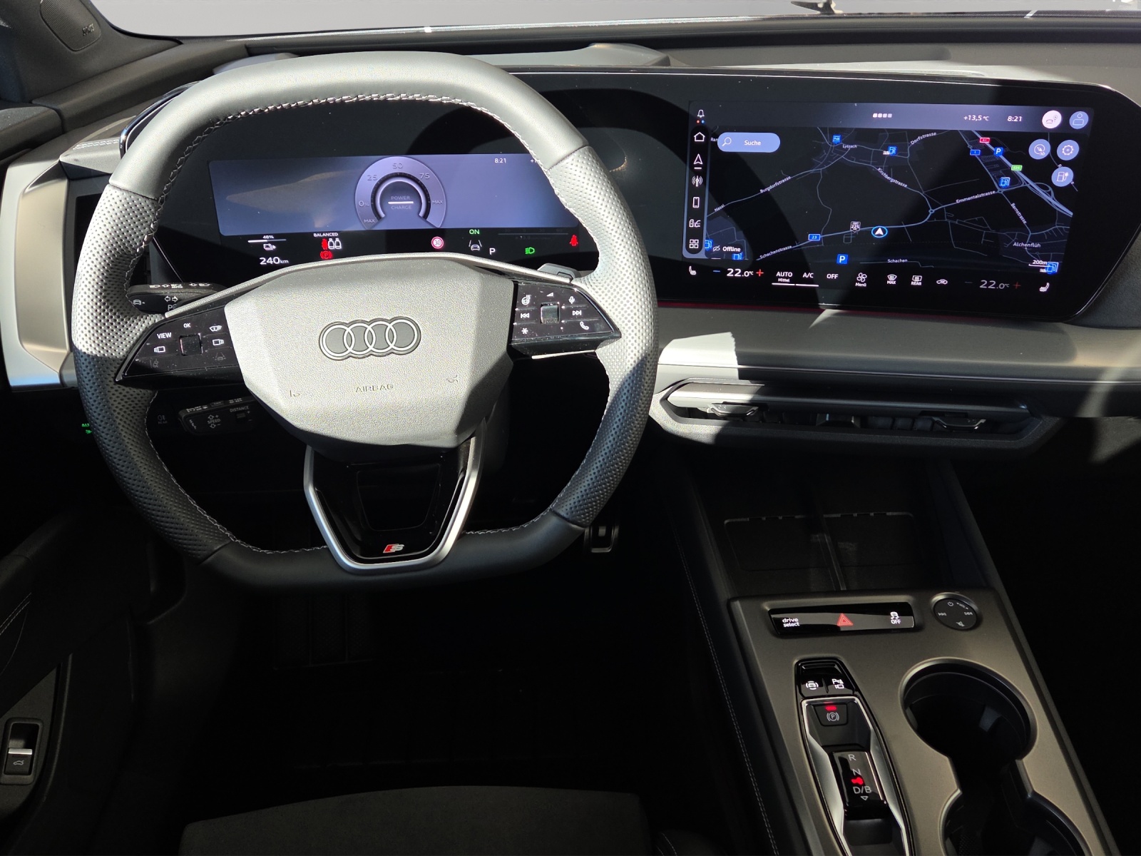 AUDI Q4 e-tron SUV quattro performance Swiss Ski-image-6