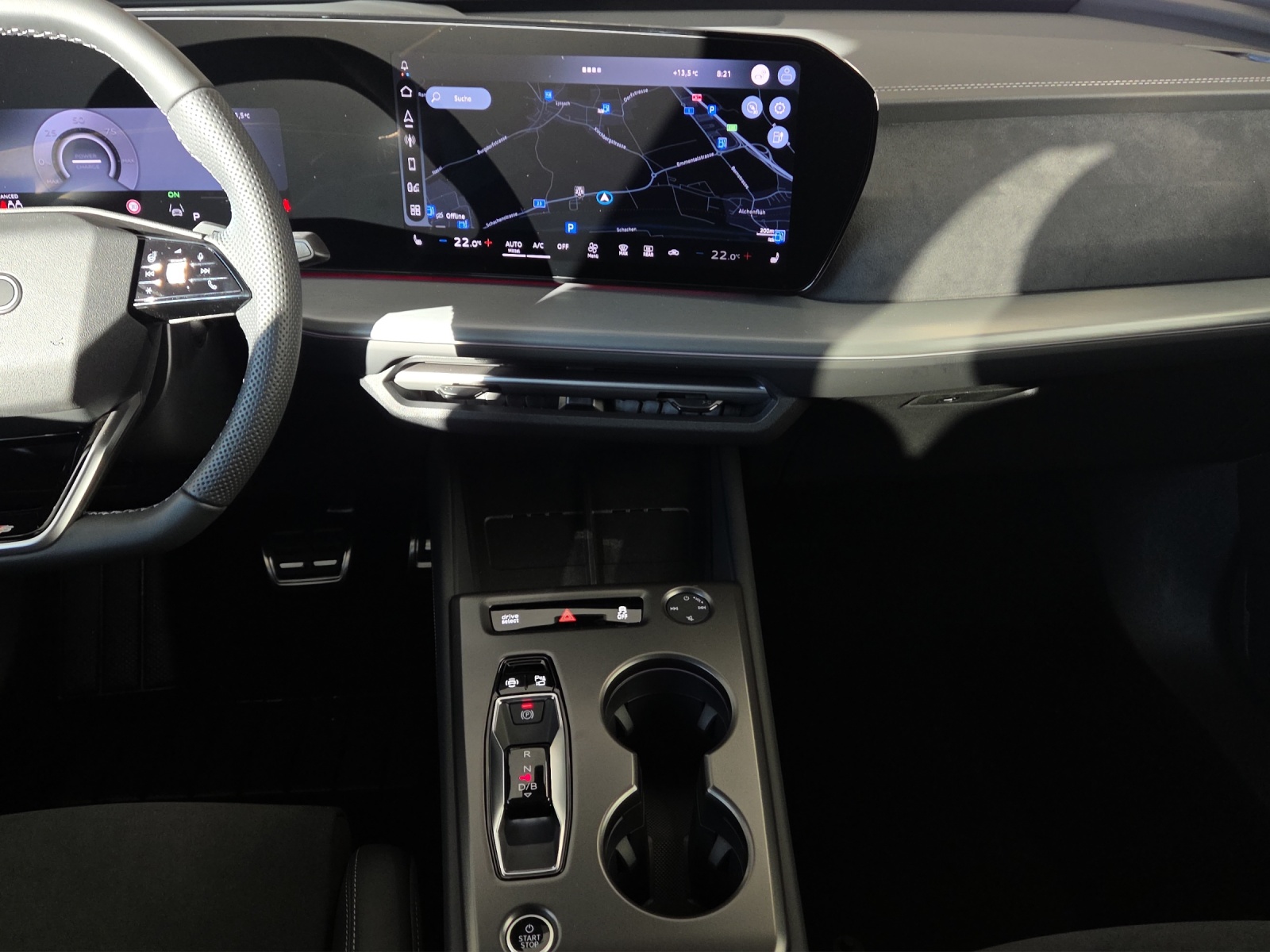 AUDI Q4 e-tron SUV quattro performance Swiss Ski-image-7