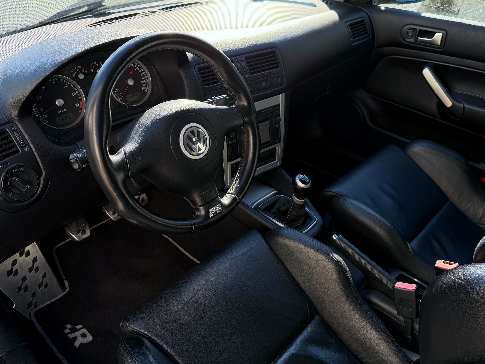 VW Golf R32 4Motion | Kompressor | 295 PS-image-9
