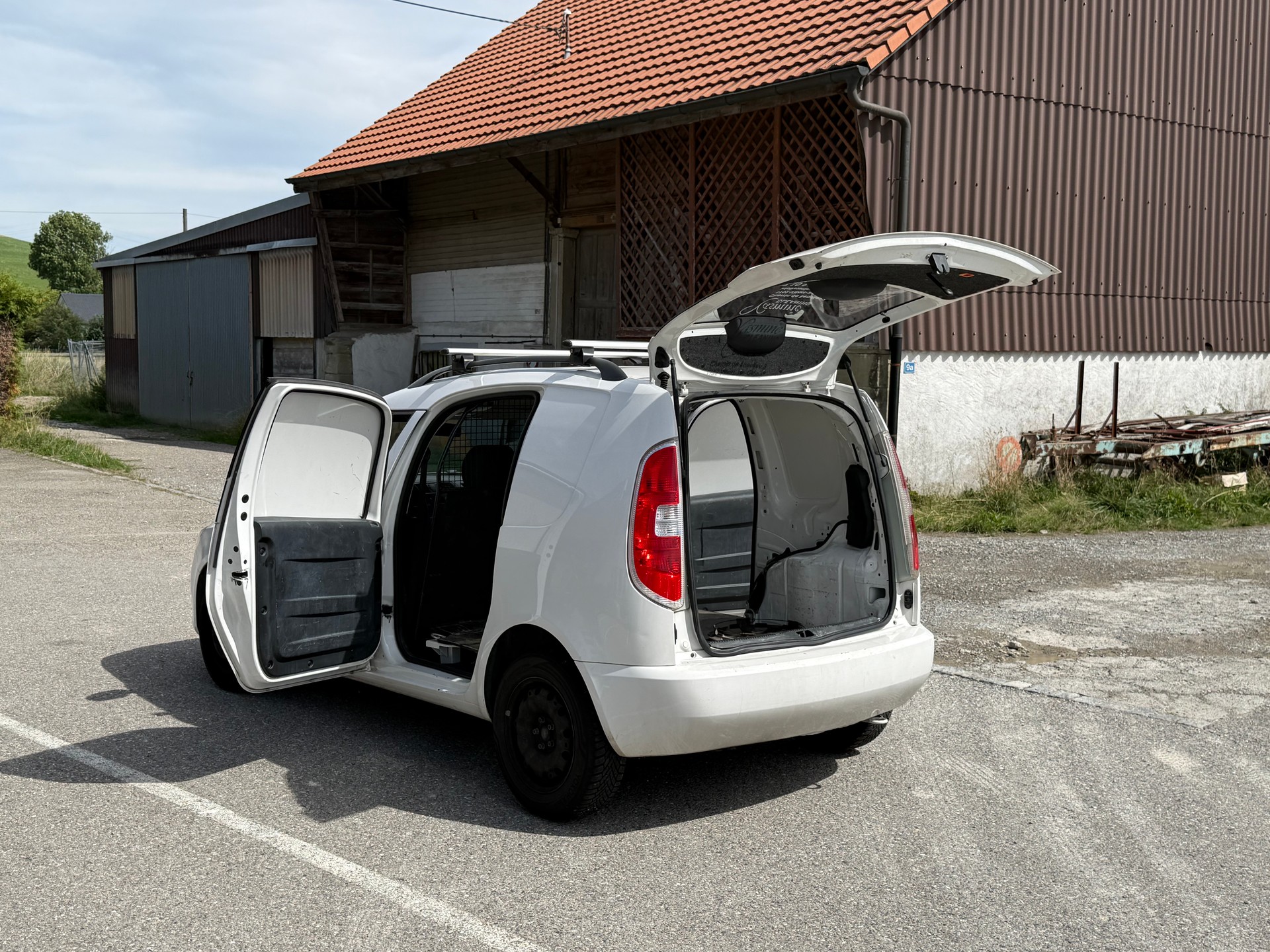 SKODA Praktik 1.2 TDI-image-5