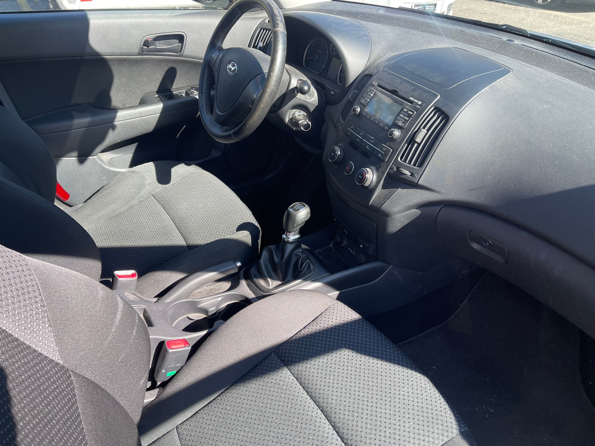 HYUNDAI i30 Wagon 1.4 Comfort-image-5