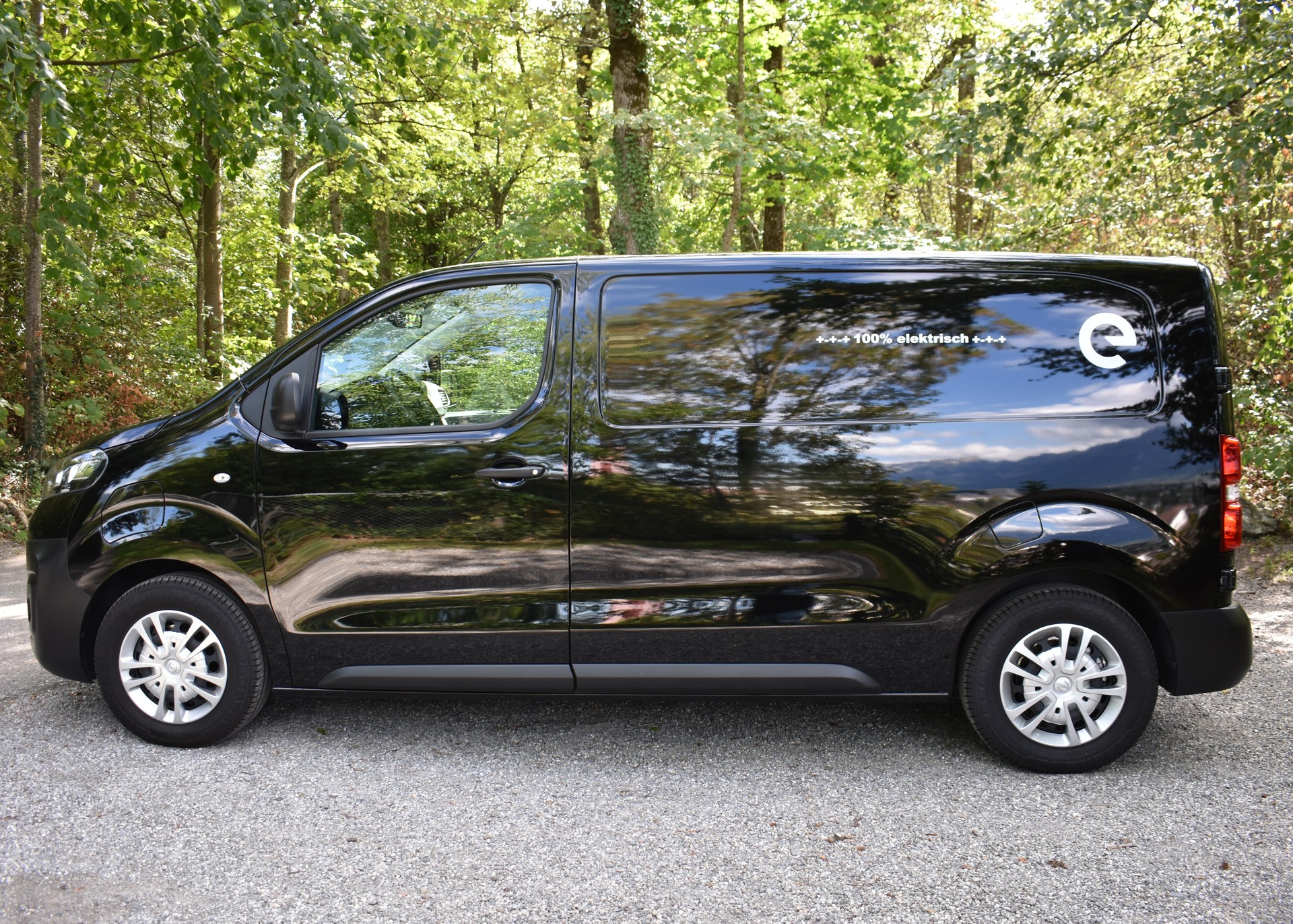 OPEL Vivaro Cargo-e 75 kWh Enjoy M-image-4