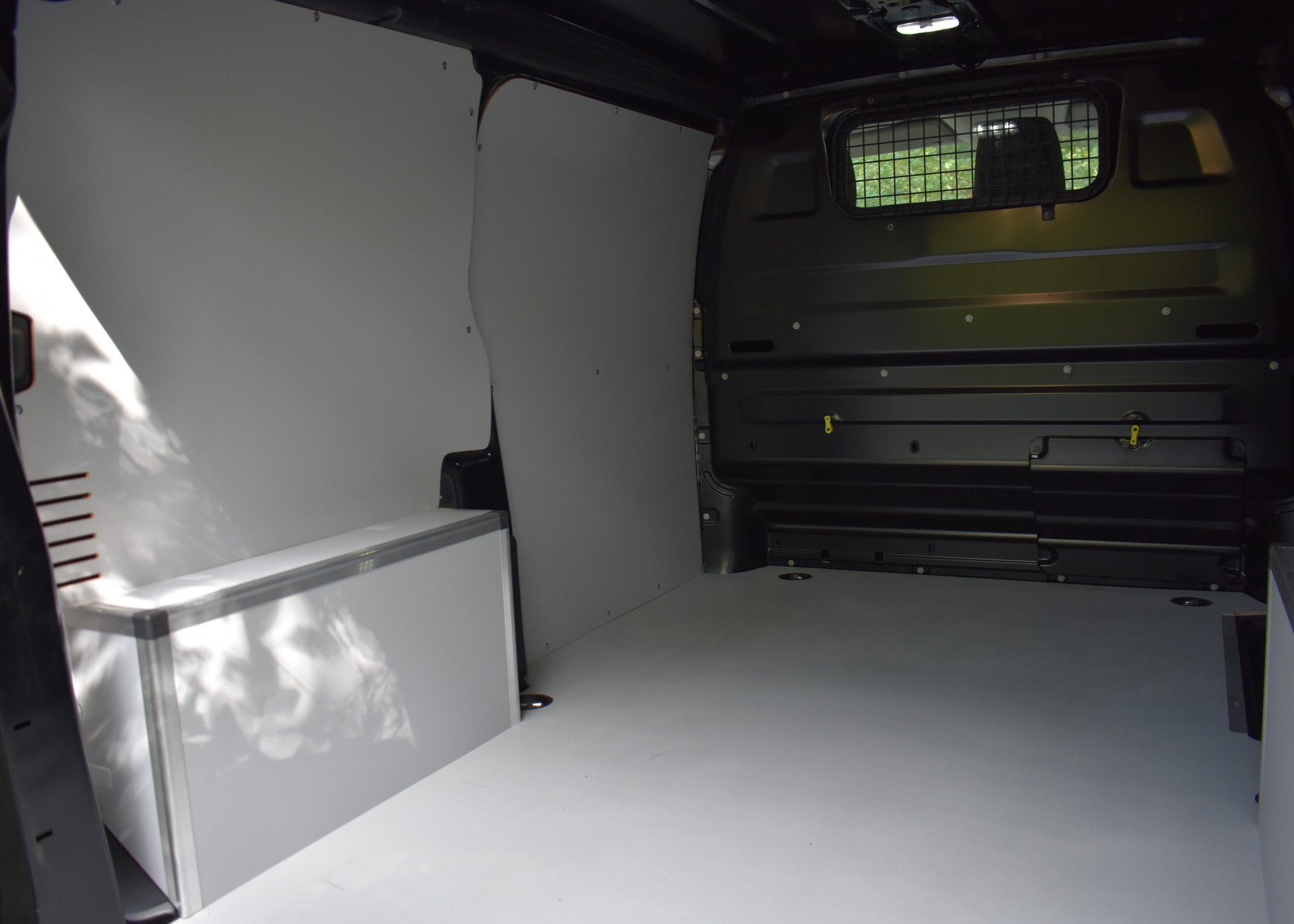 OPEL Vivaro Cargo-e 75 kWh Enjoy M-image-18
