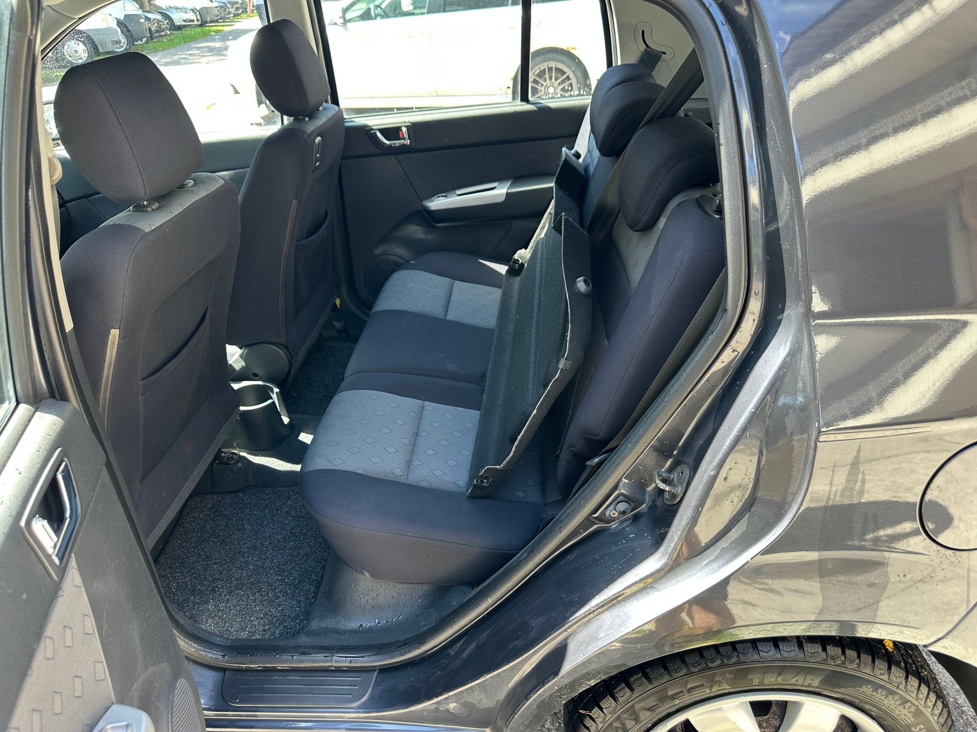 HYUNDAI Getz 1.5 CRDi Premium-image-7
