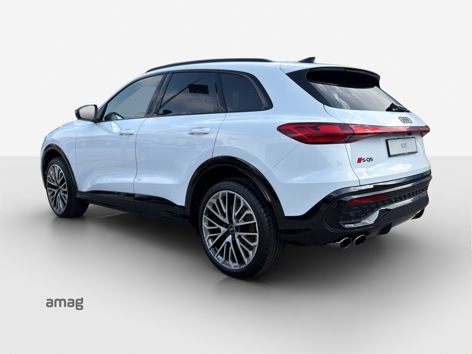 AUDI SQ5 TFSI quattro S-tronic-image-2