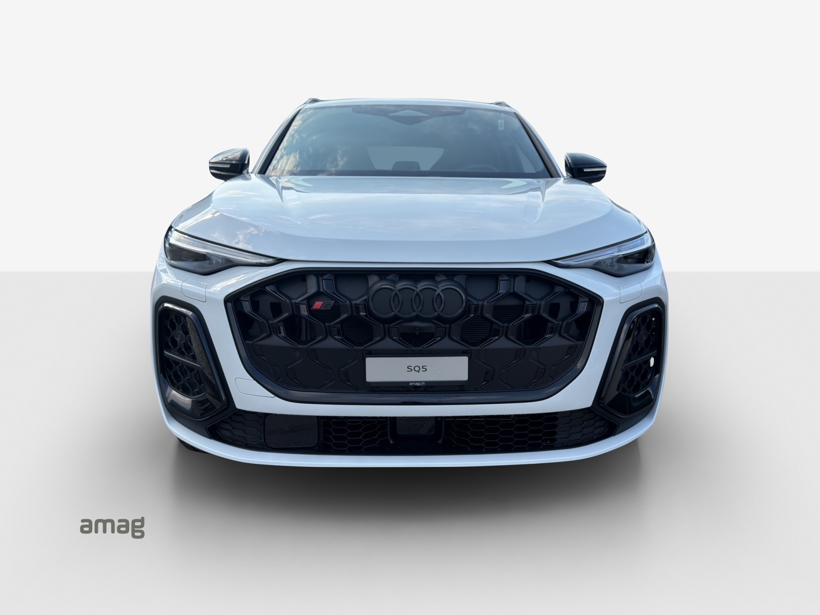 AUDI SQ5 TFSI quattro S-tronic-image-6
