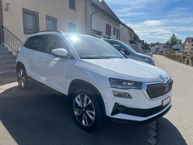 SKODA Karoq 2.0 TDI Style 4x4 DSG-image-1