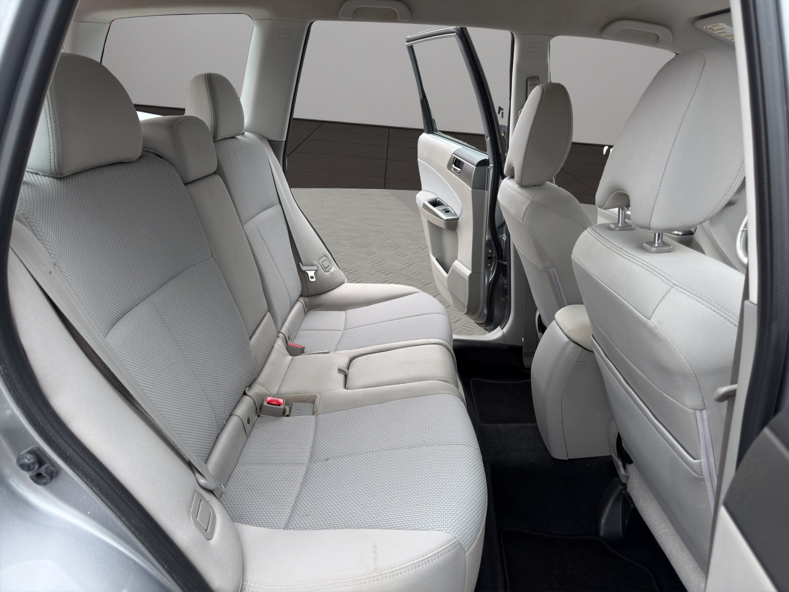 SUBARU Forester 2.0XS Comfort Automatic-image-17