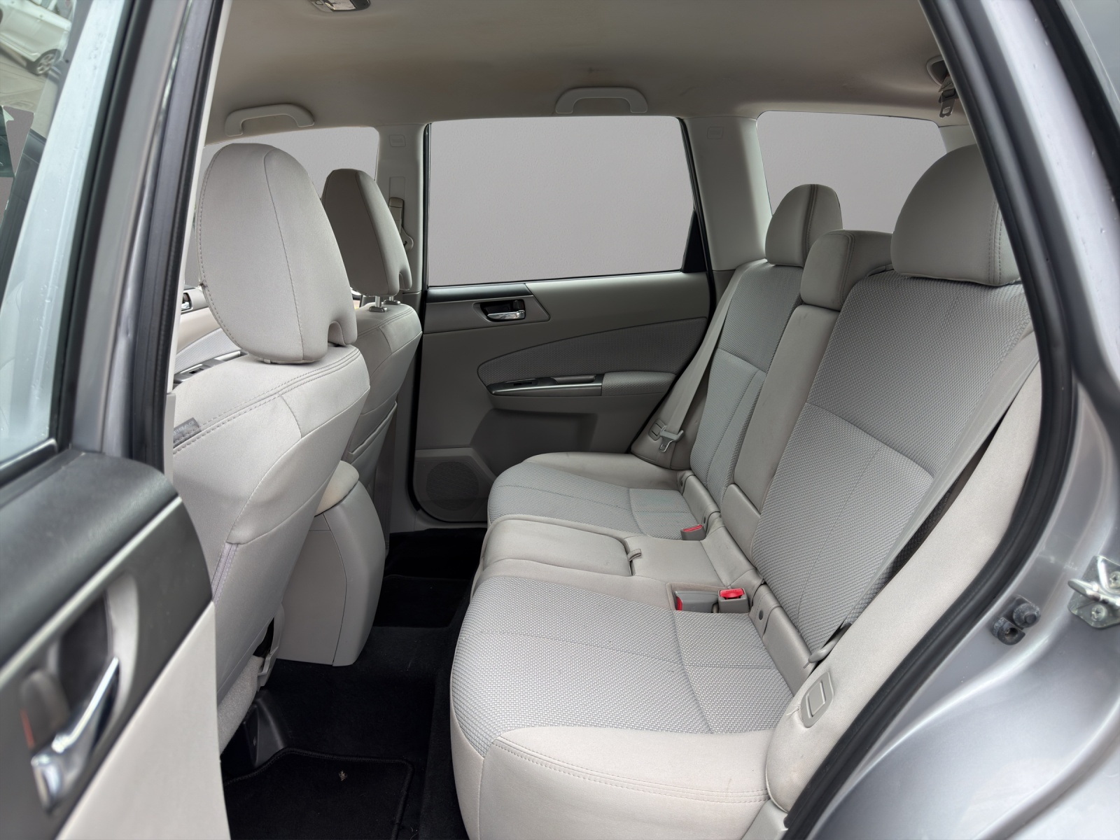 SUBARU Forester 2.0XS Comfort Automatic-image-12