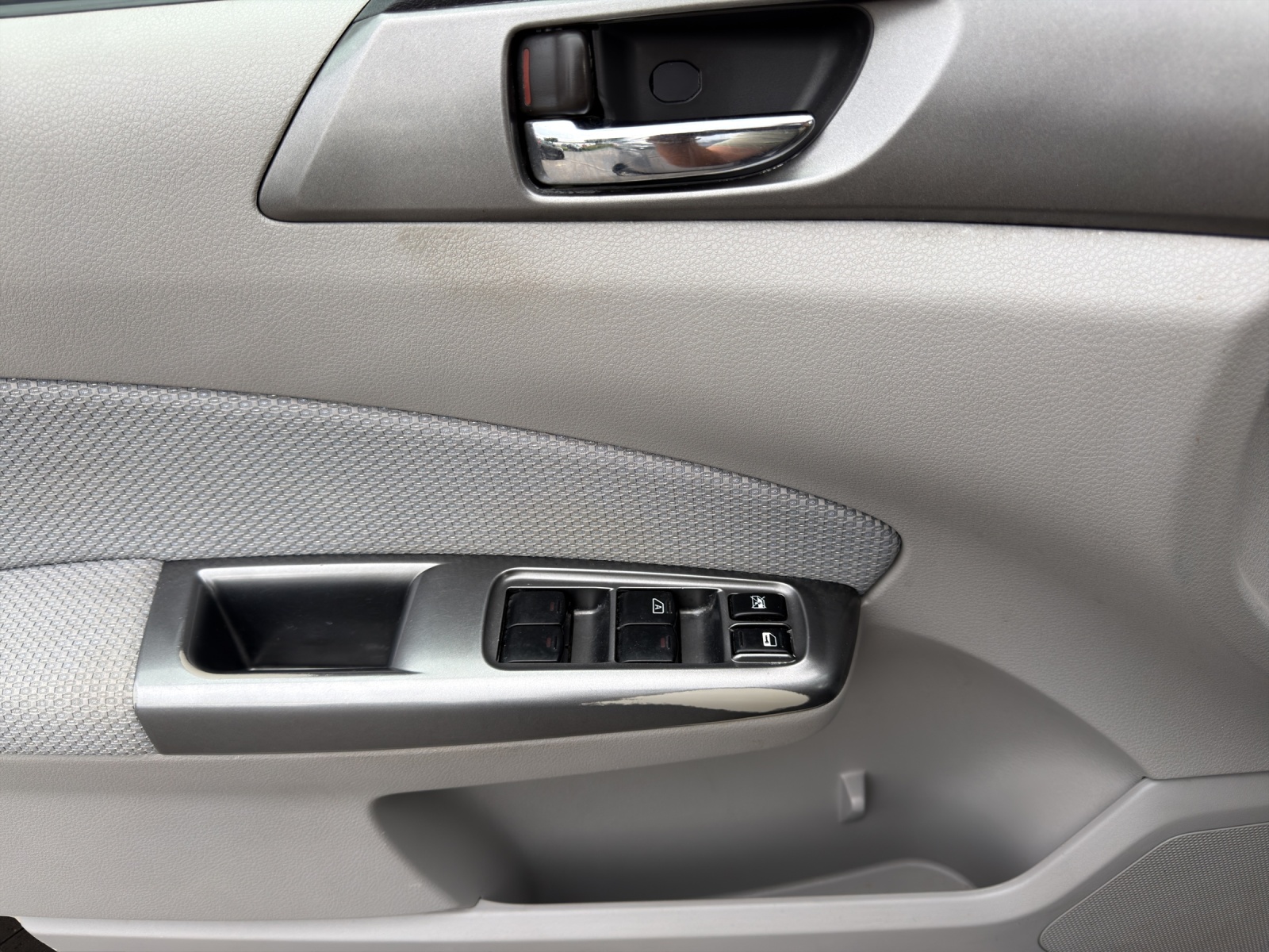 SUBARU Forester 2.0XS Comfort Automatic-image-11