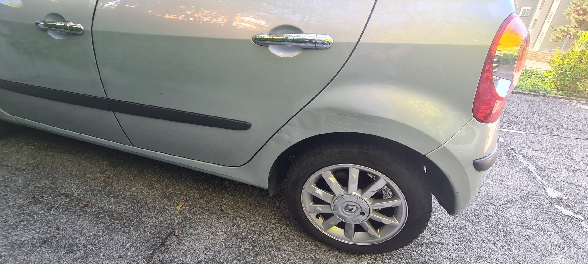 RENAULT MODUS-image-5