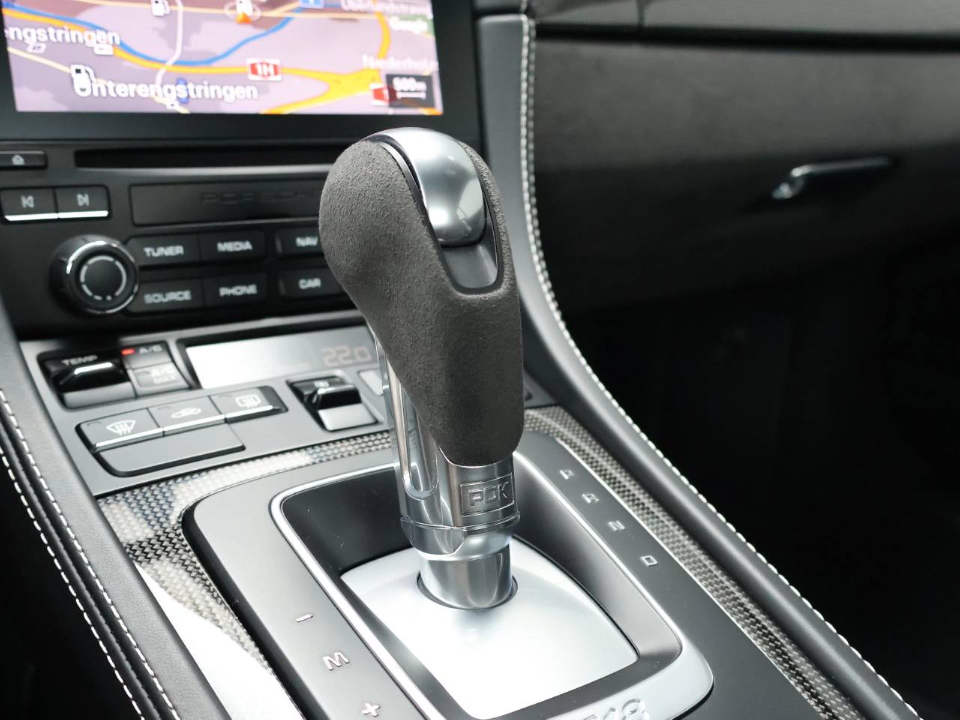PORSCHE 718 Cayman GTS 4.0-image-17