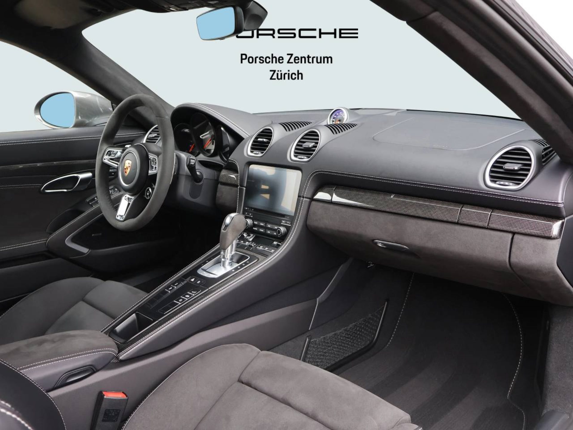 PORSCHE 718 Cayman GTS 4.0-image-13