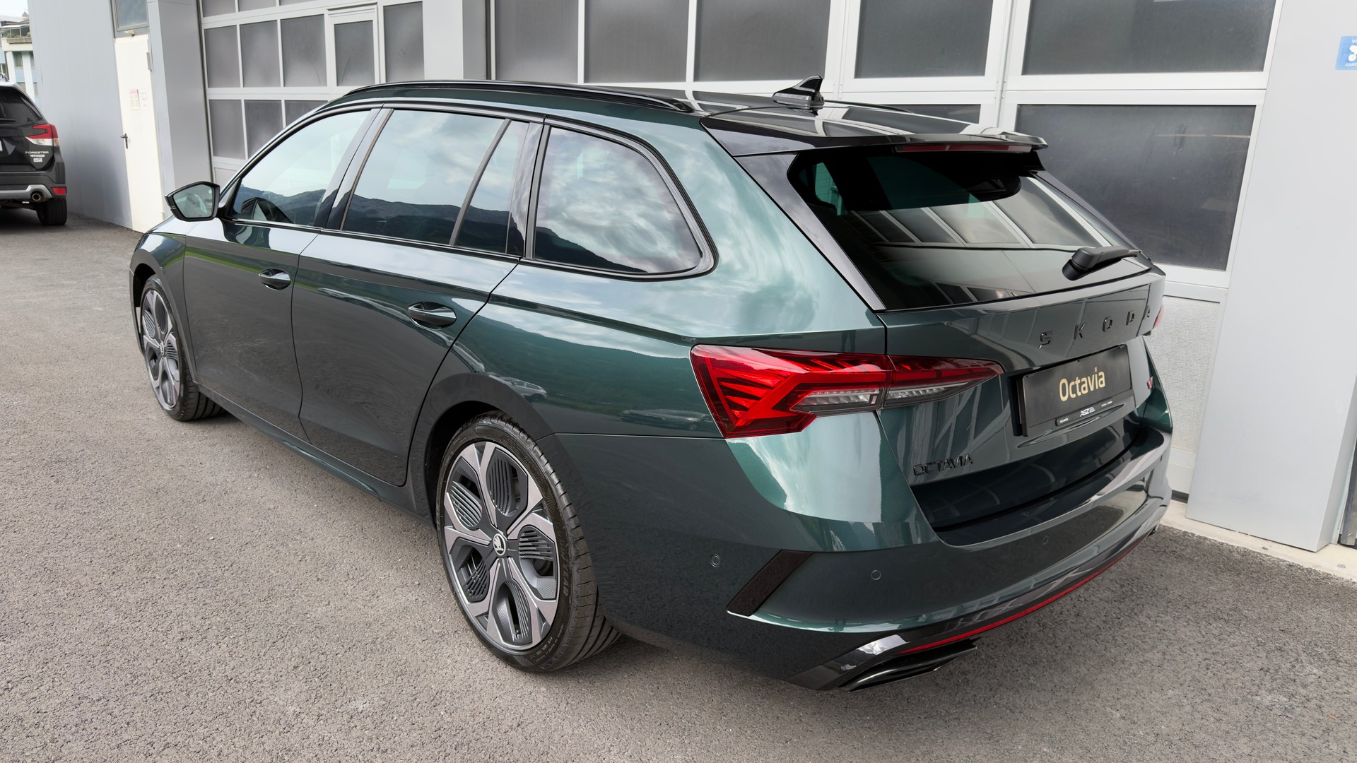 SKODA Octavia RS 30 2.0 TSI 265PS 7DSG-image-1