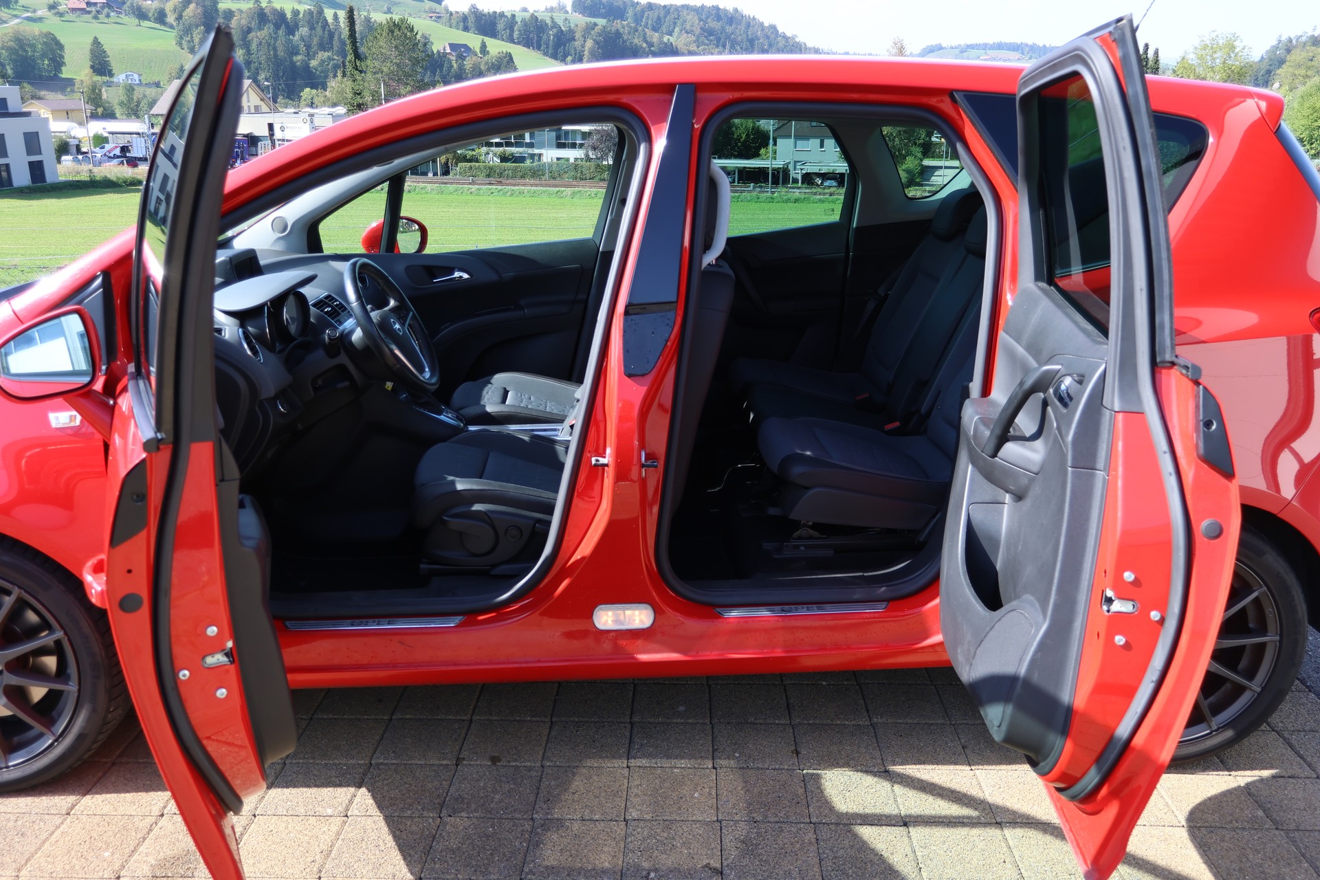 OPEL Meriva 1.4 Turbo Cosmo Automatic-image-11