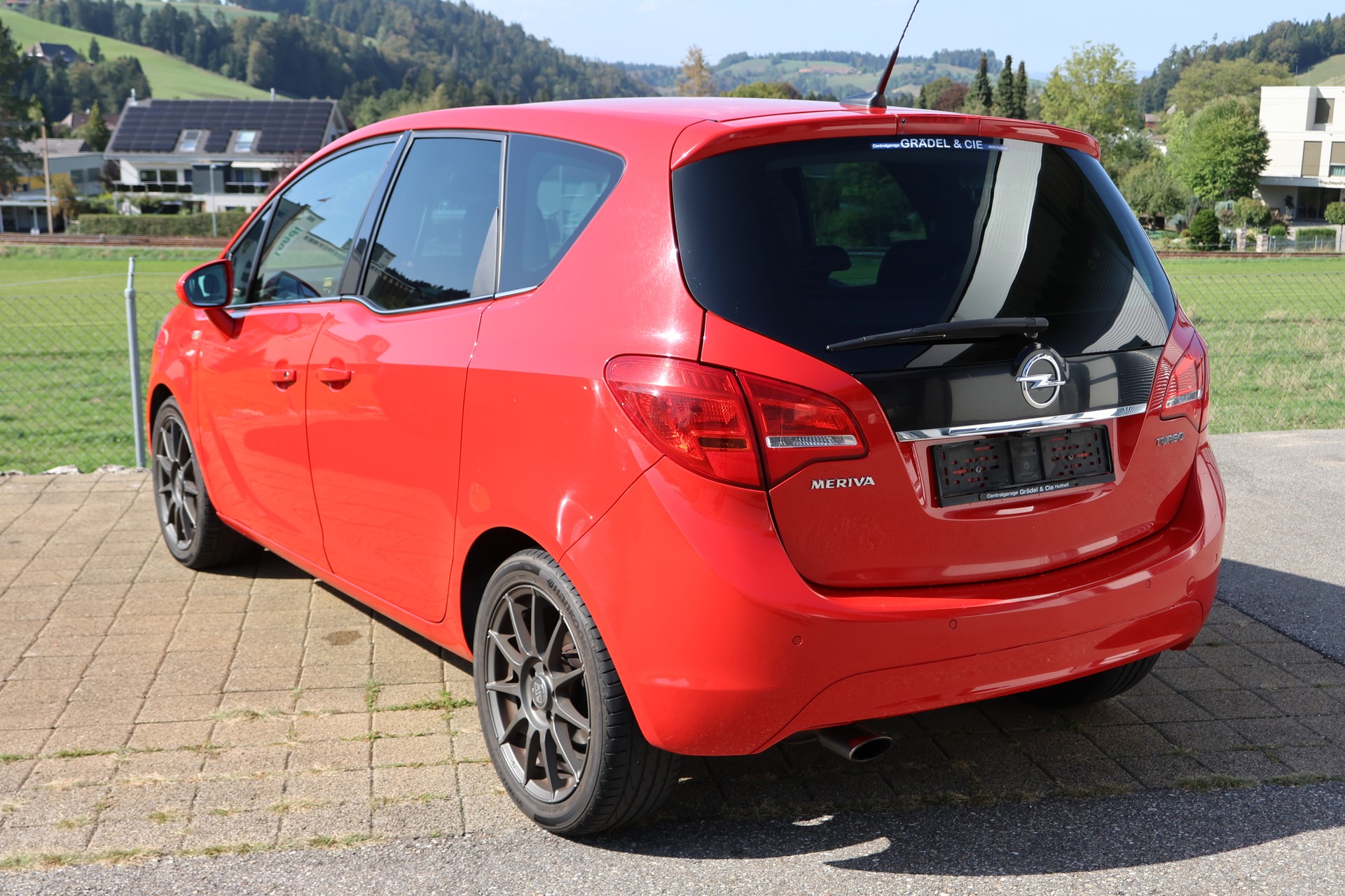 OPEL Meriva 1.4 Turbo Cosmo Automatic-image-2