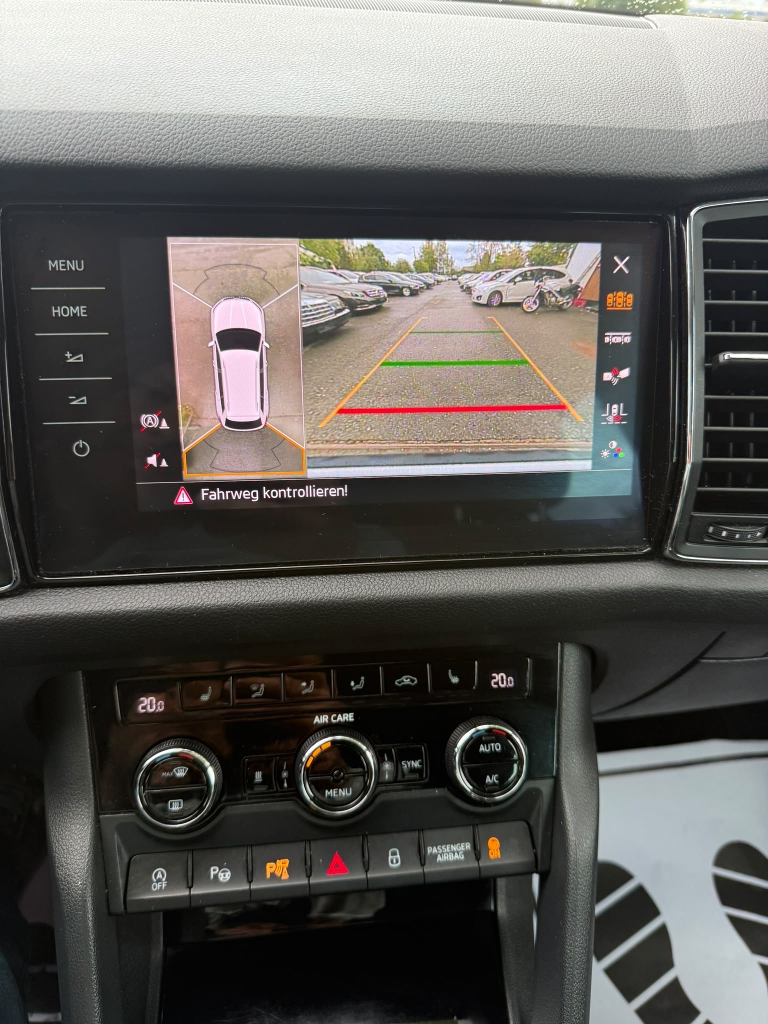 SKODA Kodiaq 2.0 TSI Style DSG 4x4-image-15
