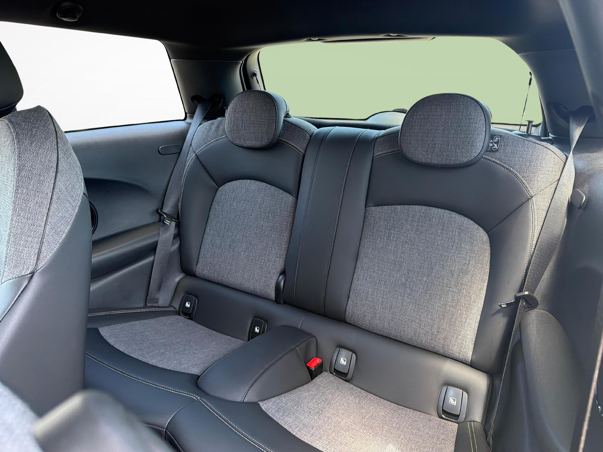 MINI F56 Cooper SE-image-21