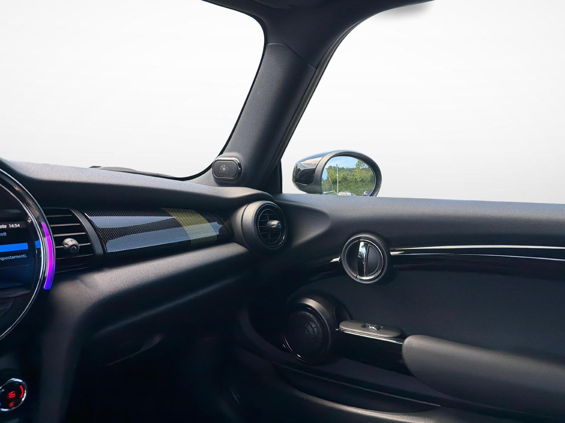 MINI F56 Cooper SE-image-19