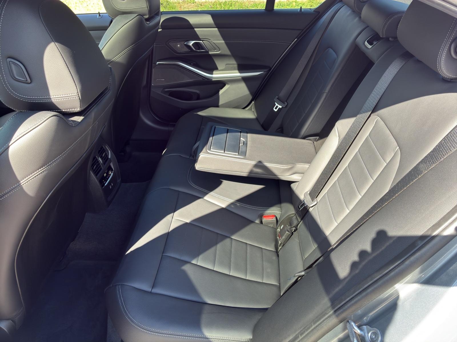 BMW 3er Reihe G20 M340i xDrive-image-21