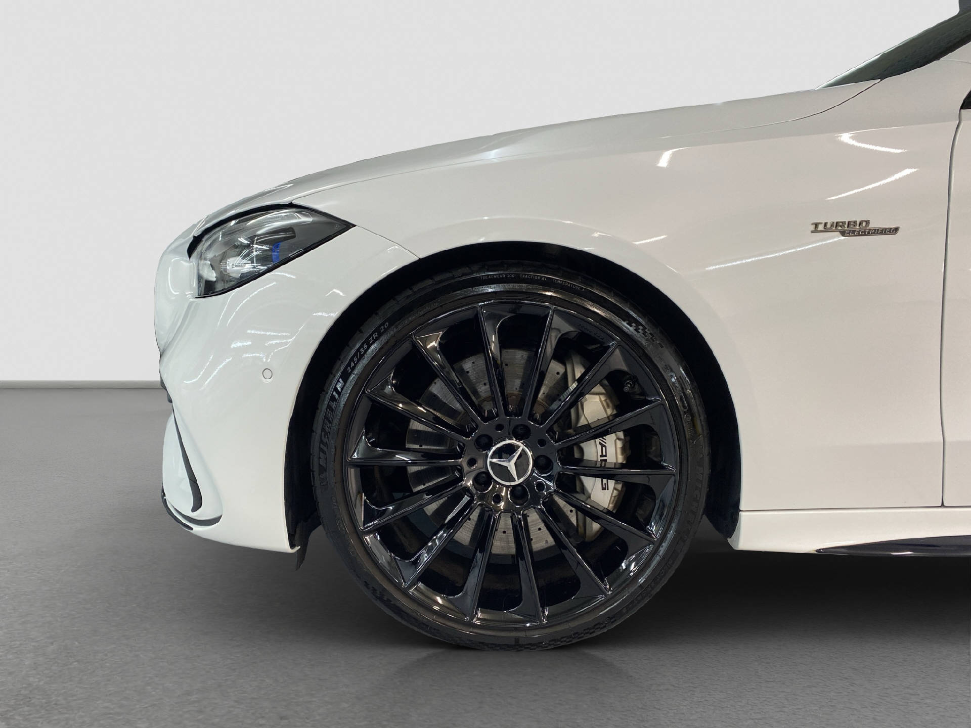 MERCEDES-BENZ C 43 AMG 4MATIC Kombi-image-5