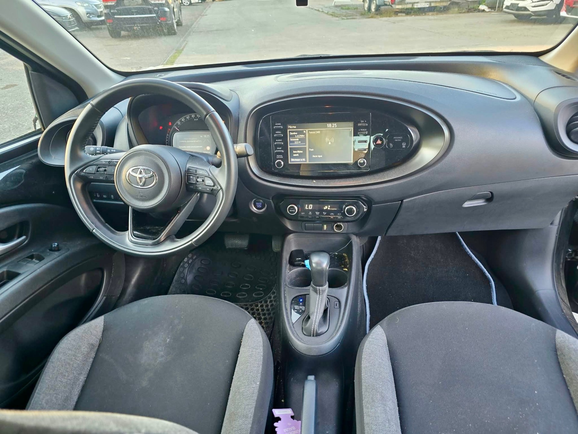 TOYOTA Aygo X 1.0 VVT-i Comfort-image-8