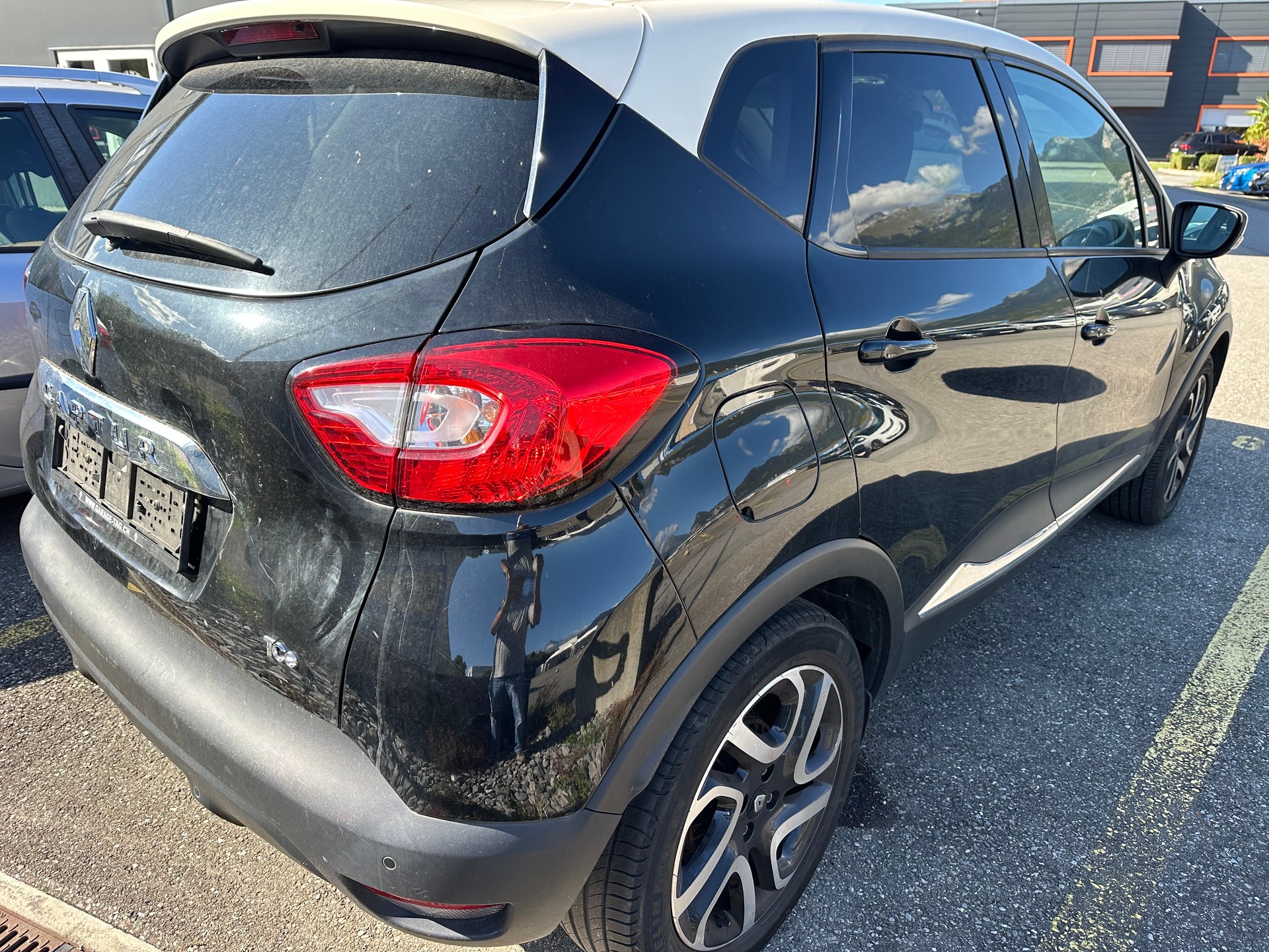 RENAULT Captur 1.2 T 16V Dynamique EDC-image-2