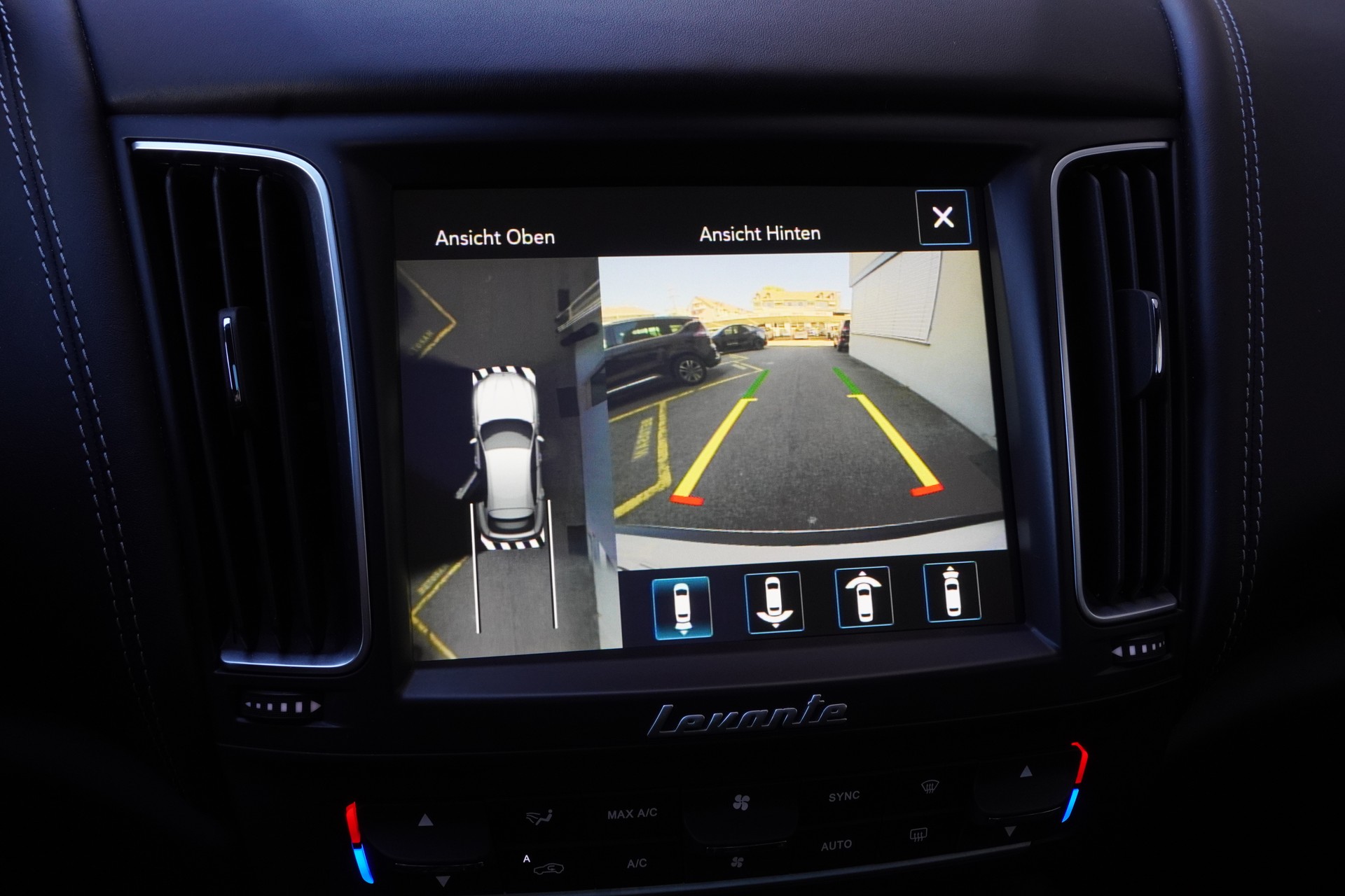 MASERATI Levante D 3.0 V6 GranSport Automatica-image-11
